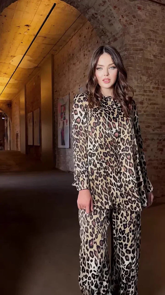 WILD STYLE 2pc LEOPARD PRINT OUTFIT